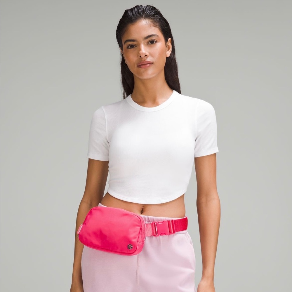 Lululemon Everywhere Belt Bag 1L Lip Gloss Pink New With Tags